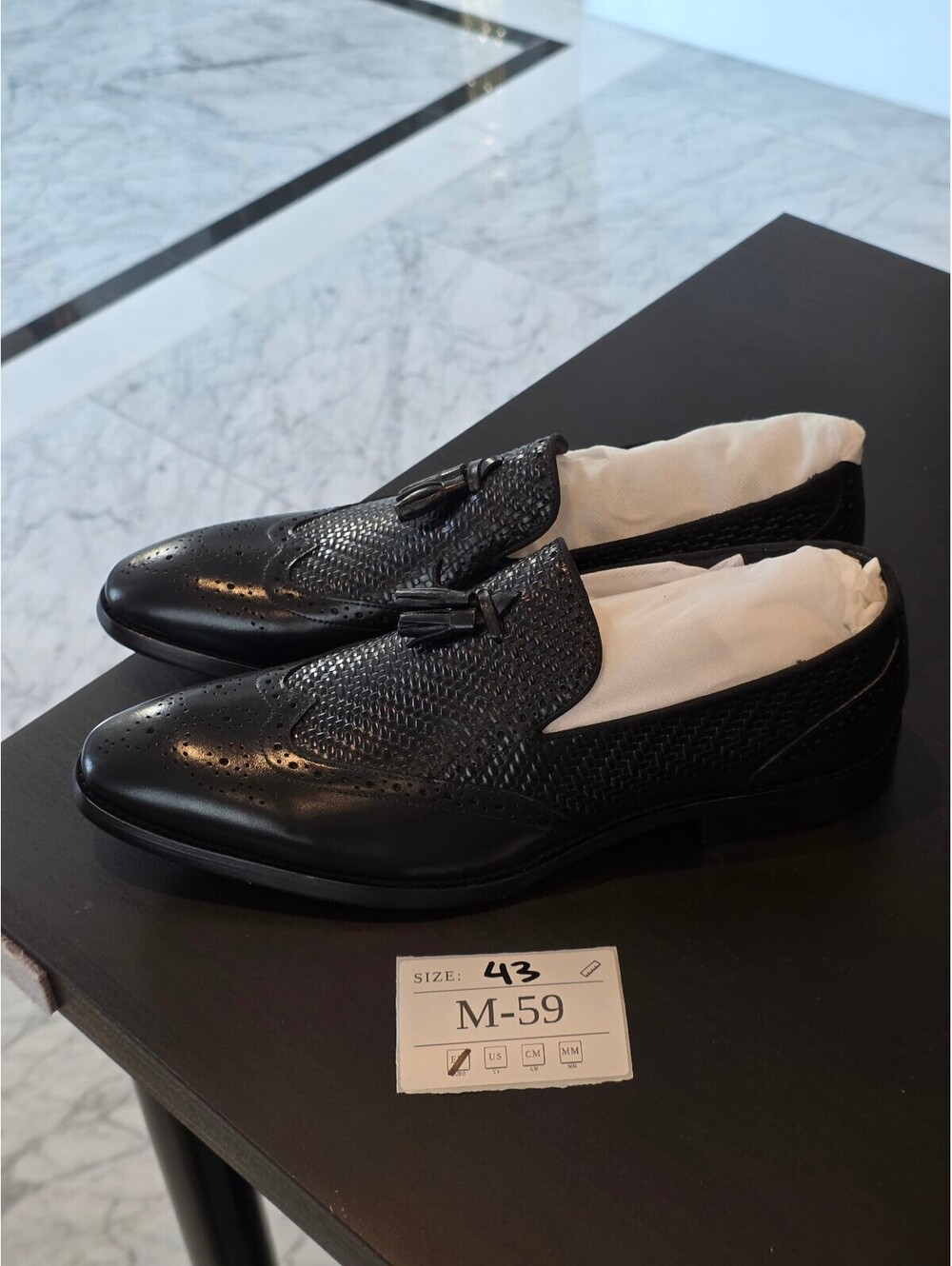 Men's Black Textured Leather Loafers with Tassels